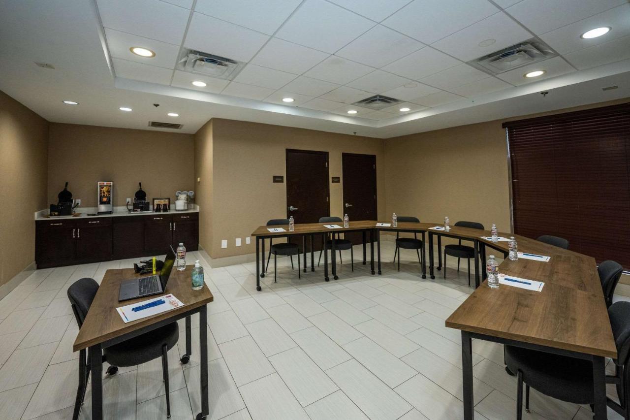 Comfort Suites Houston West At Clay Road Bagian luar foto
