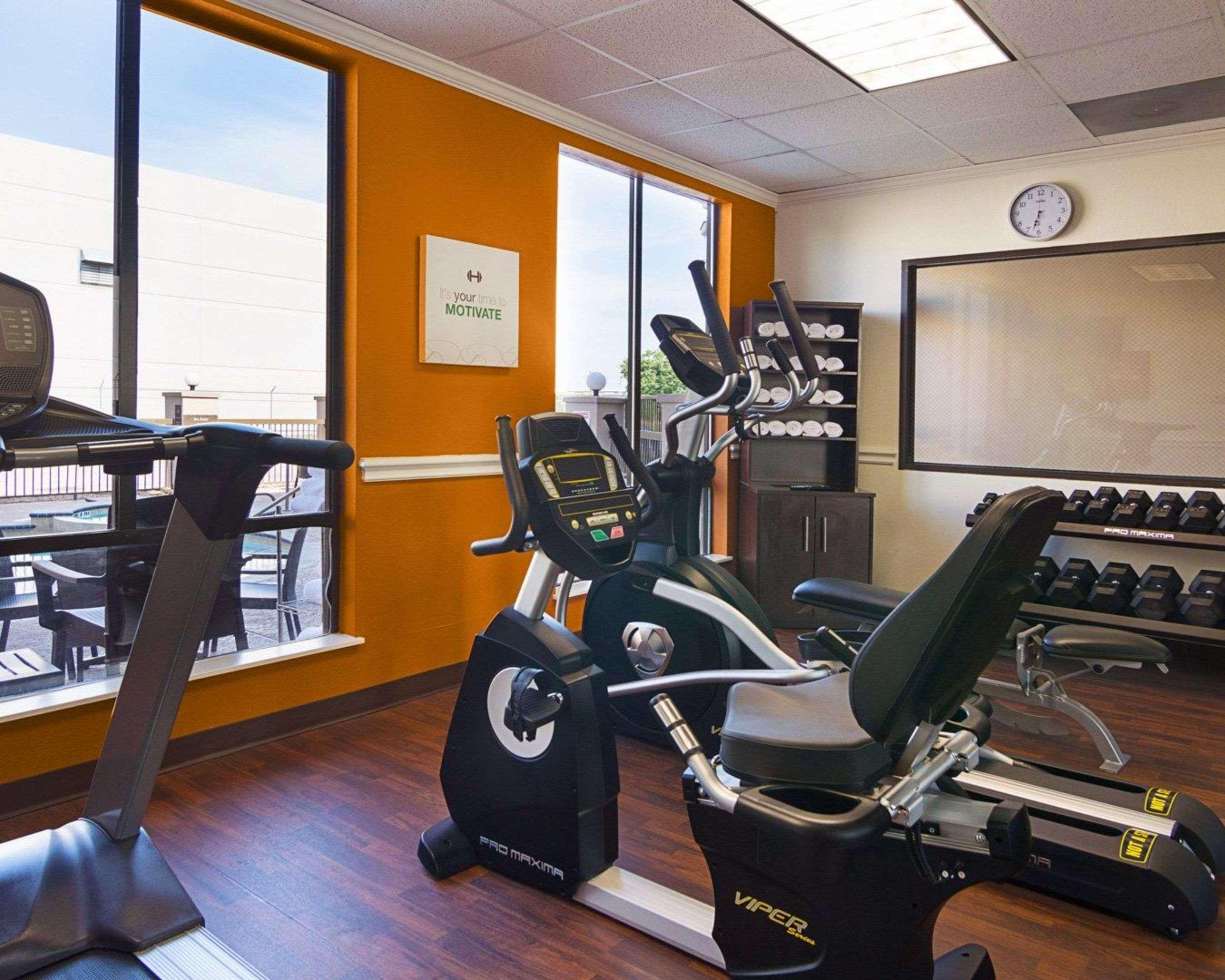 Comfort Suites Houston West At Clay Road Bagian luar foto
